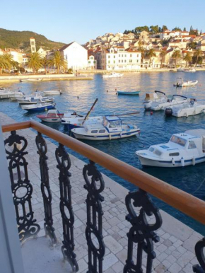 HVAR RIVA ROOMS 2
